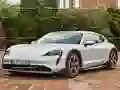 Гульня Porsche Taycan 4S Кросс-пазл онлайн Гульня Porsche Taycan 4S Кросс-пазл онлайн